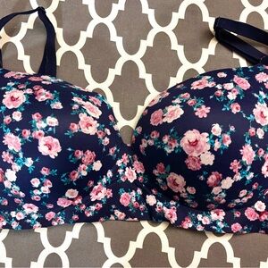 Navy/Pink Floral Incredible by Victoria's Secret padded no-wire bra Size 36DD